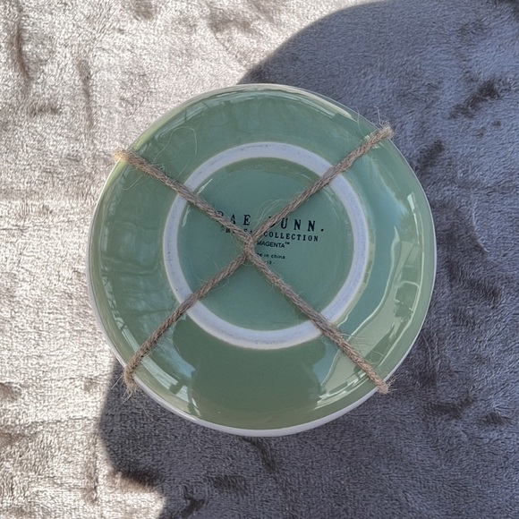 Rae Dunn Planter - Picture 2 of 4